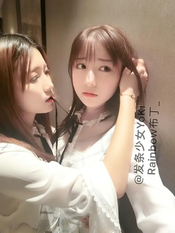白丝百合 - 布丁大法